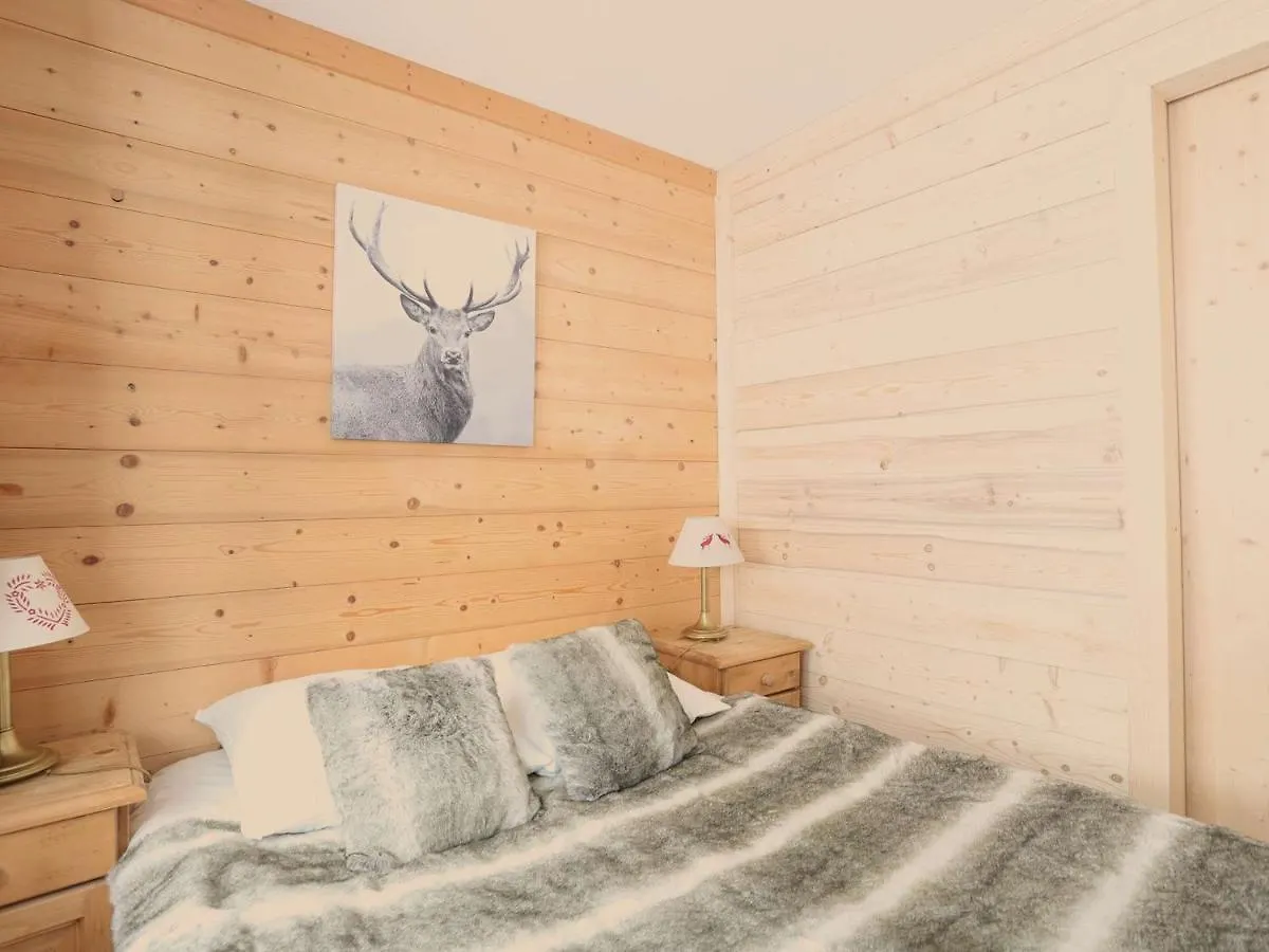 Apartment Appartement Renove 50M² Val Thorens - 5 Pers, 2 Balcons, Wifi, Skis Aux Pieds, Pres Commerces Et Restos - Fr-1-637-3